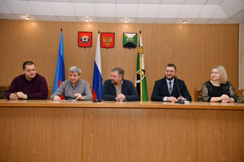 Состоялось заседание постоянной комиссии по бюджетной, финансовой, налоговой и имущественной политике Совета депутатов