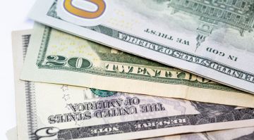 Официальные курсы доллара США и евро к рублю РФ, действующие в России с 31 декабря