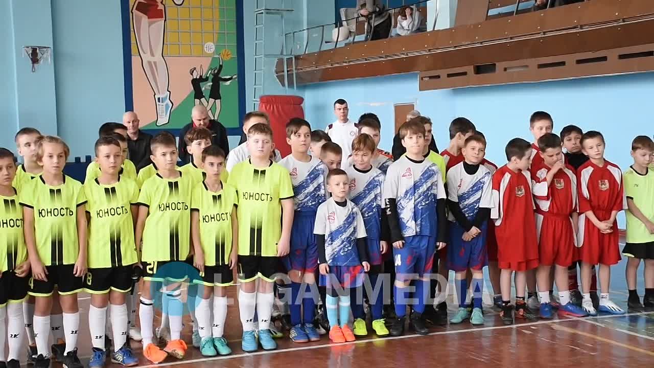 В Первомайске состоялся Открытый рождественский турнир по мини-футболу среди команд юношей 2014-2015 г.р