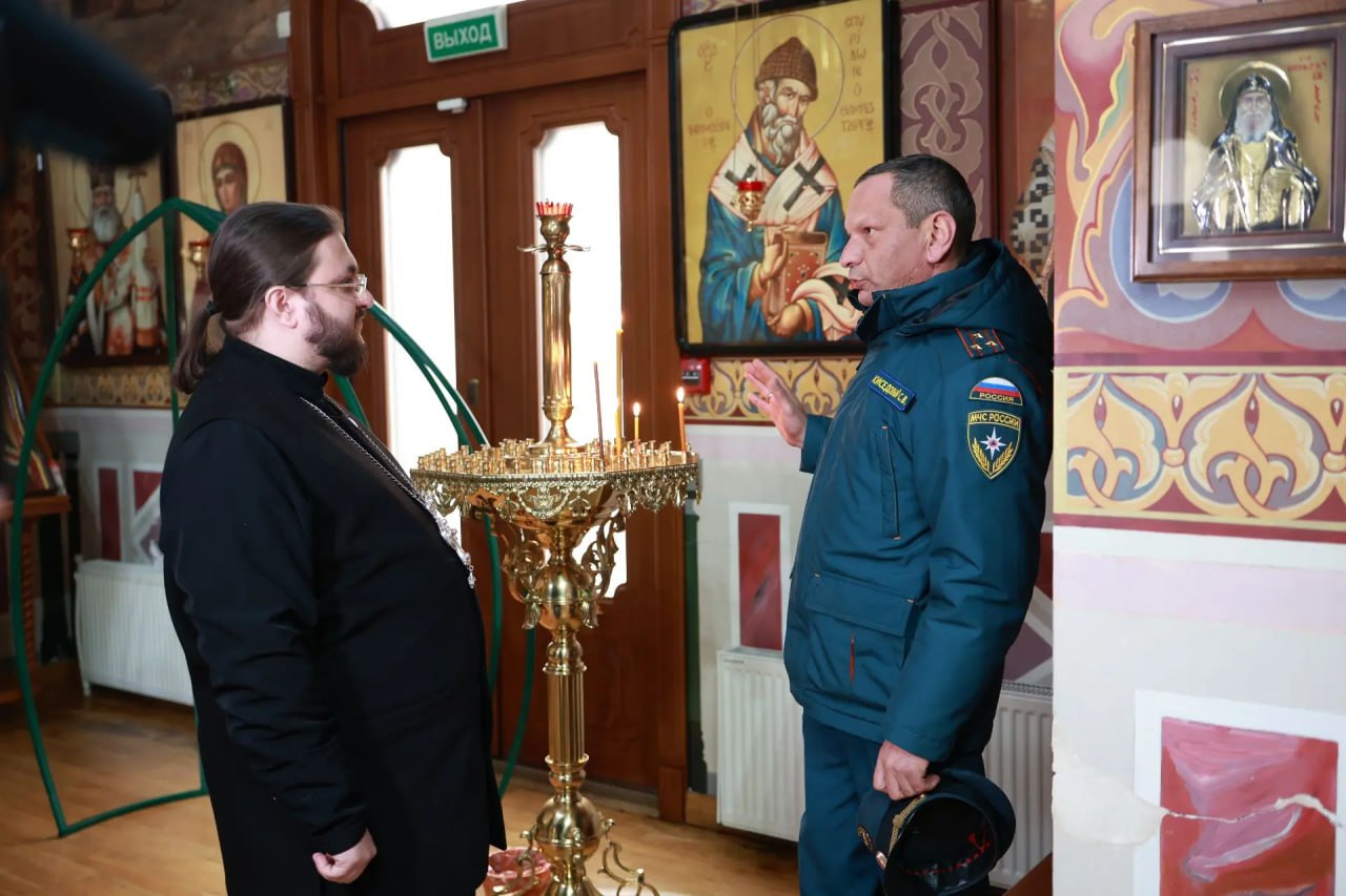 Спасатели обеспечат безопасное празднование Рождества Христова в храмах Крыма