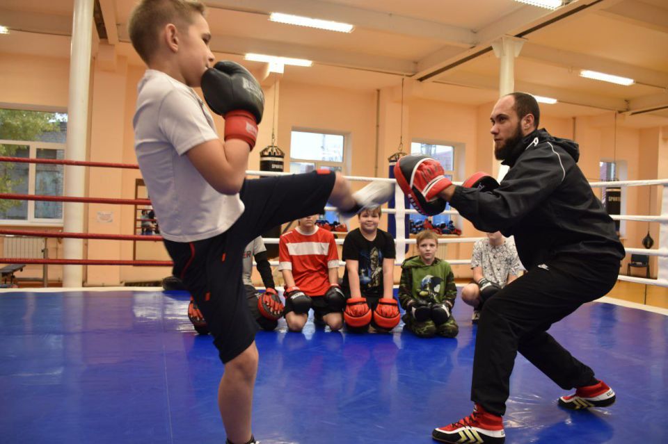 ������ ������ � �������� � ��������������� ���������� ����� �1�