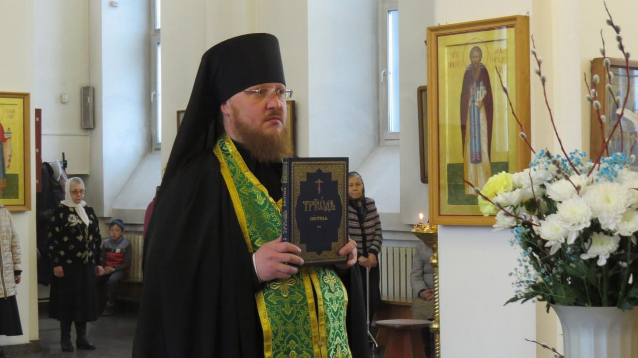 Воскресенский кафедральный собор Тувы поздравляет жителей Свердловского округа с Рождеством!