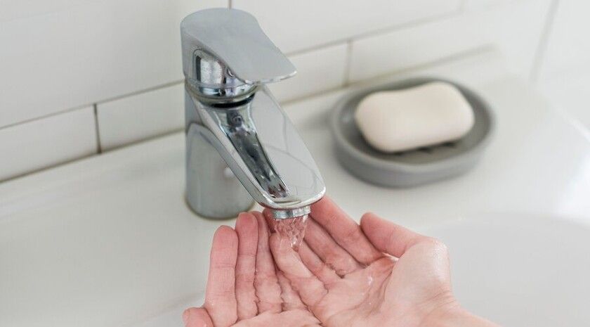 Водоснабжение почти по всей ЛНР приостановлено из-за обесточивания насосных станций