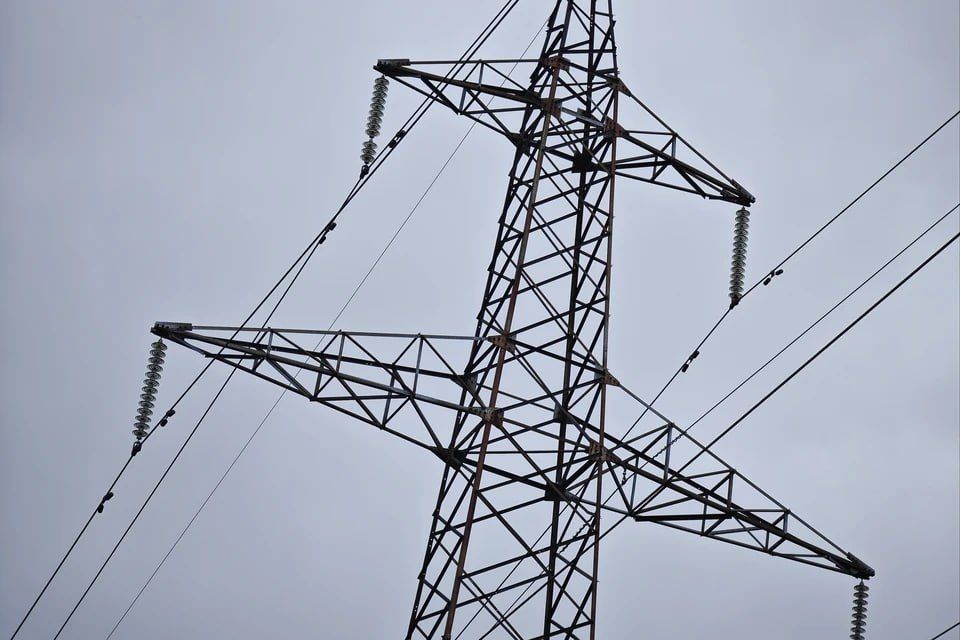 Энергетики ЛНР полностью восстановили электроснабжение после аварии