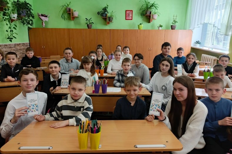 Воспитанники Свердловской СЮН вместе с красноярскими юннатами разработали Дорожную карту школьных лесничеств