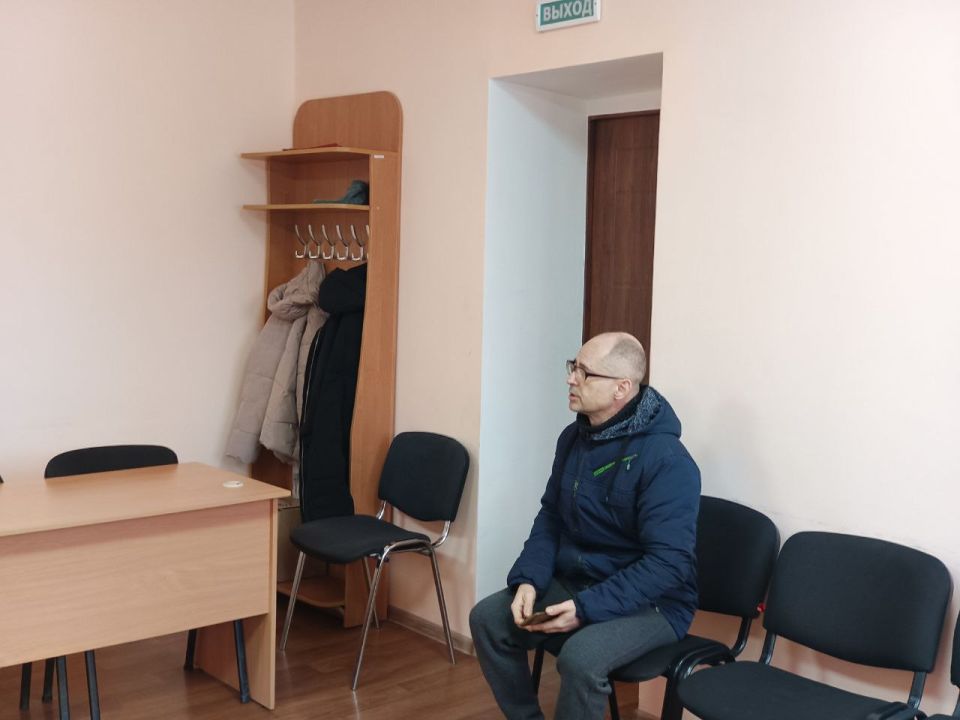 Сегодня Глава городского округа город Ровеньки Андрей Рубанцов провёл личный приём граждан