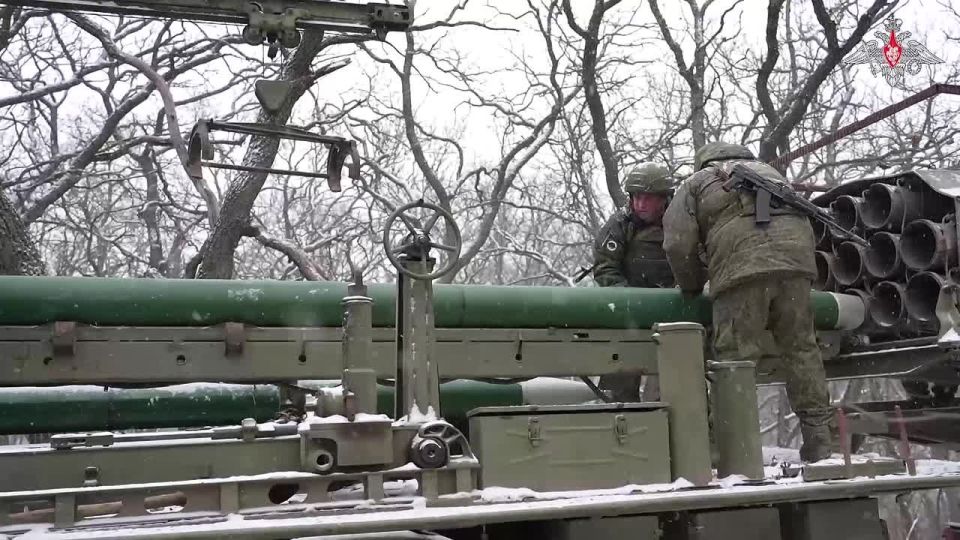 Расчёт РСЗО «Ураган» ВС РФ нанес массированный удар по позициям ВФУ на Красноармейском направлении