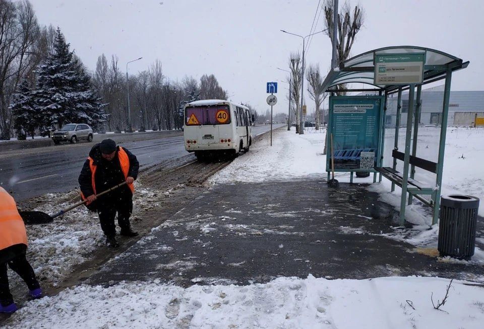 Дорожники Луганска в новогодние праздники работали в штатном режиме