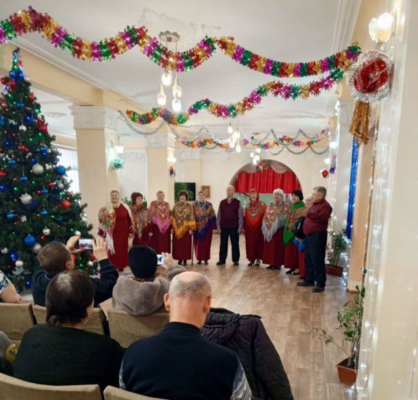 В Кировском городском Дворце культуры состоялась музыкальная программа «Гостевик»