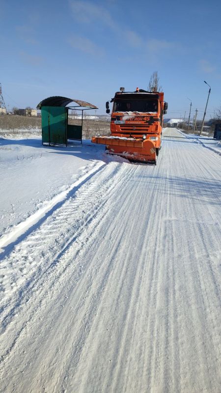 Бригады МУП "ЖЭК" работают по обеспечению безопасности и комфорта!