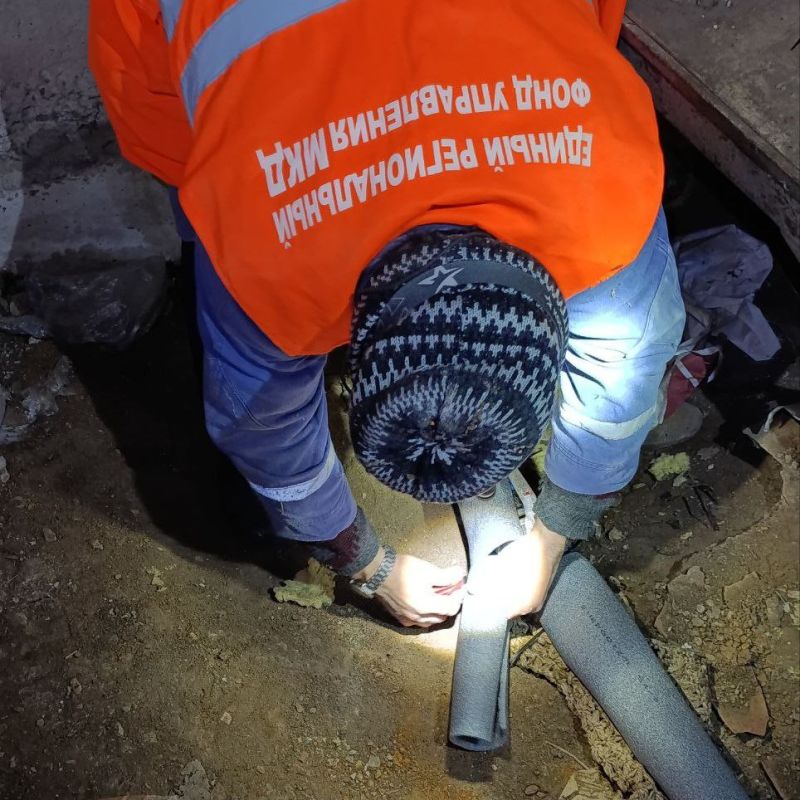 Брянковский филиал НКО «Единый региональный фонд по управлению многоквартирными домами ЛНР» продолжает работы по текущему и аварийному ремонту инженерных систем