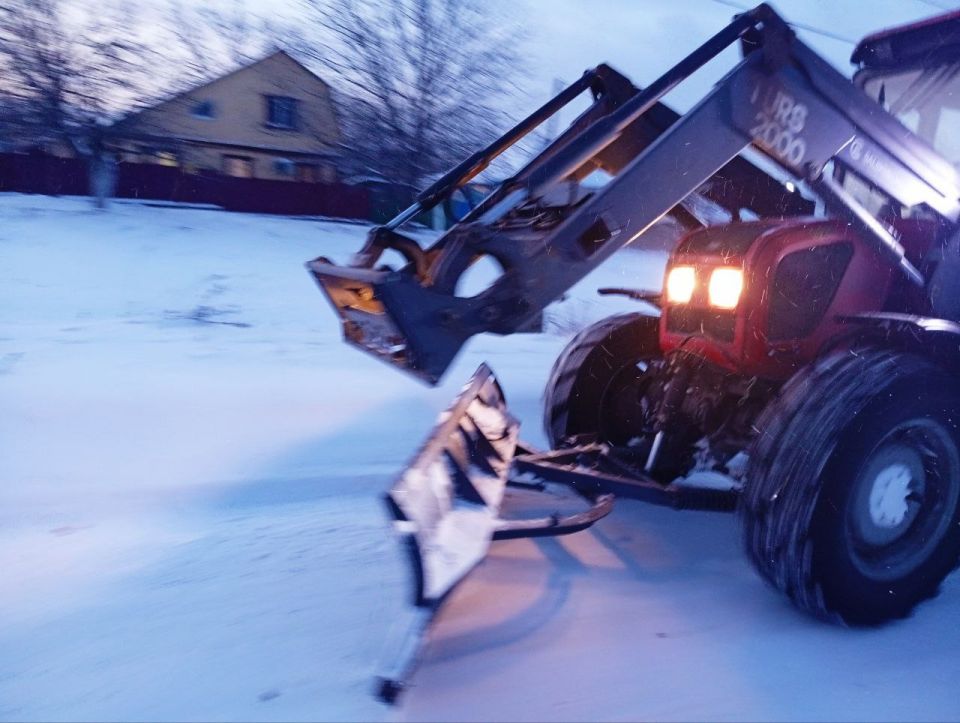 МУП "ЖЭК" продолжает работу по расчистке дорог в поселках