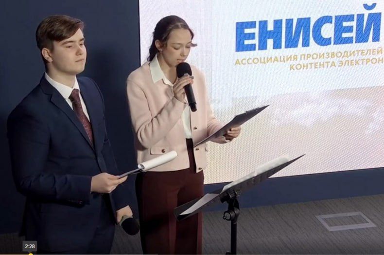 Возродим святыню вместе!. Ещё 16 января юнкоры Свердловской народной киностудии «Горизонт» приняли участие в телемосте с Красноярском «Медиавызов молодых»