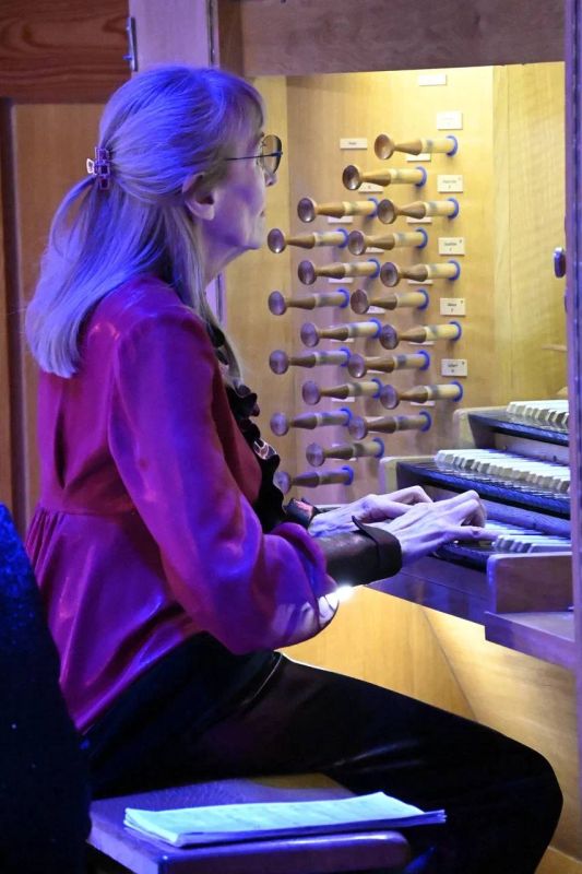 Величие органа и ангельские голоса: в филармонии завершили Святки грандиозным концертом