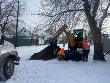 Андрей Рубанцов: Специалисты Ровеньковского Департамента ГУП ЛНР «Лугансквода» провели ремонтные работы в пгт Кленовый