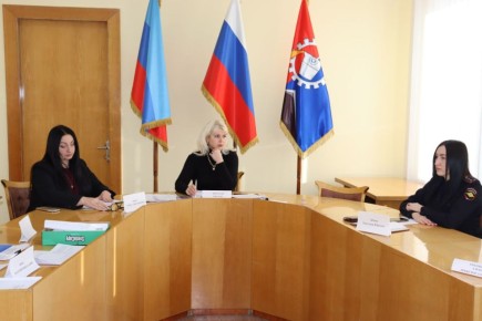 В администрации прошло заседание комиссии по делам несовершеннолетних