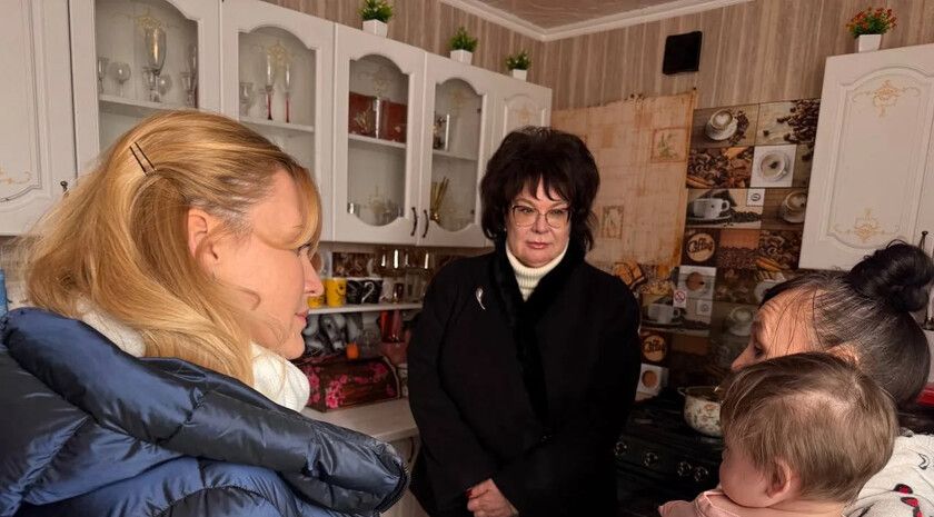 ������ ��������� ����������� ����� �������� � ��� � �������