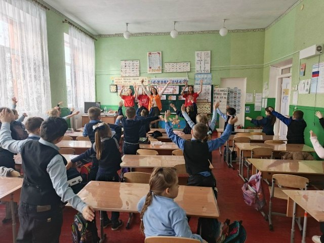 В Брянковской специализированной школе прошел «Урок доброты»