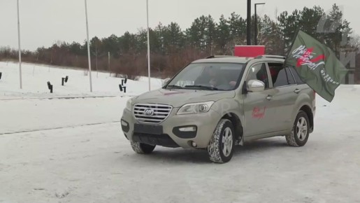 ������������ ��������� ��������� ������ � ��� �������� ���� ����������� ��� ���� �������������� 3-� ������������� �����, ���������� ����������� ����� ����� � ������������ ��������������� ���