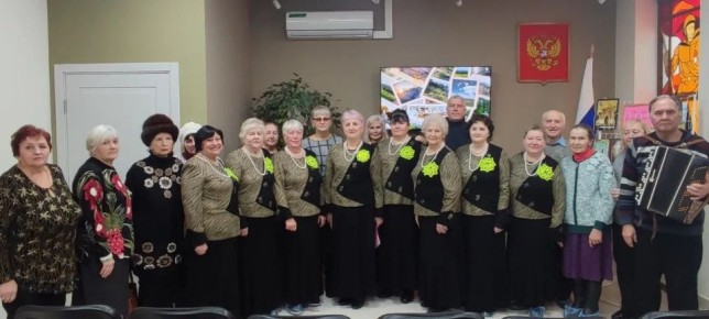 23 ������ � ������ ������������� ��������� ������������� ����� ���������� �����������, ����������� 60-����� ����������� ������ ������