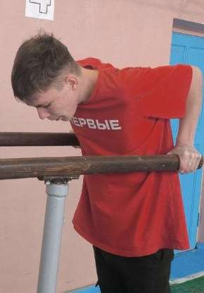 В Лутугинском колледже состоялось физкультурное мероприятие «Богатырские игры», среди учебных организаций города, посвященное Дню Студента