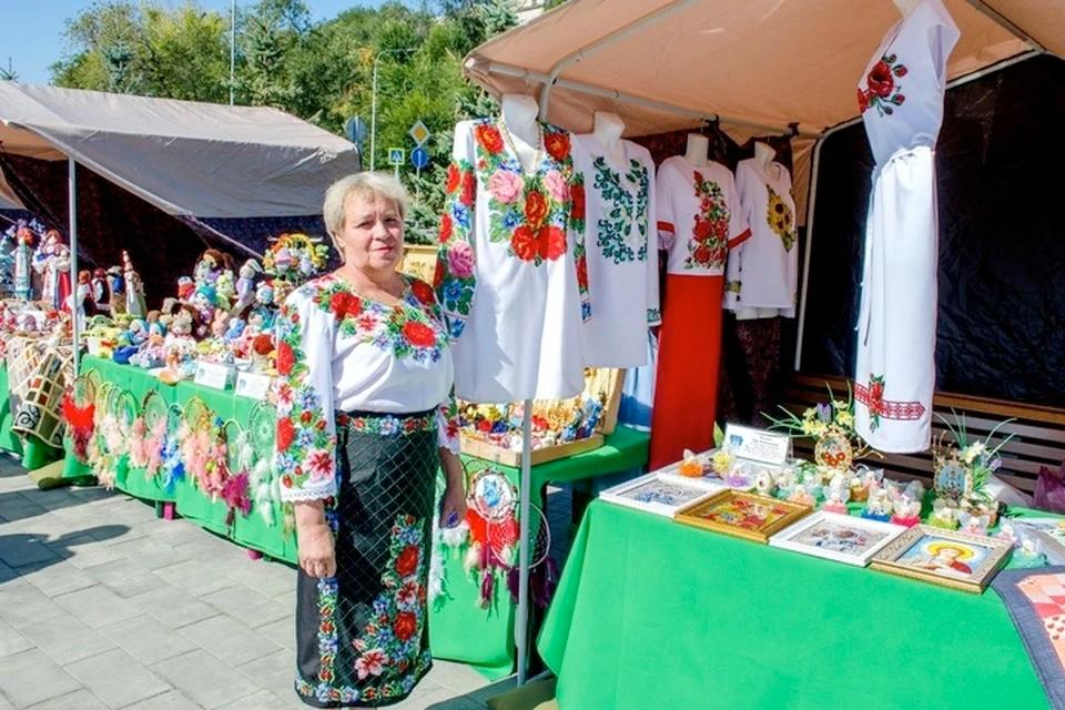 «Ангелы вернулись в Денежниково»: Как мастер бисерных чудес и народной песни оживляет родное село