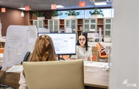 Восемь обновленных офисов МФЦ откроются на территории ЛНР