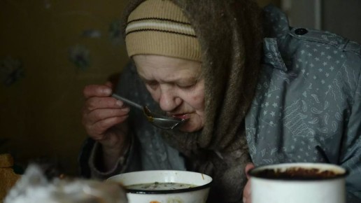 "Пожилую женщину на коляске солдаты ВСУ просто выгнали из квартиры" — военкор Андреа Лучиди