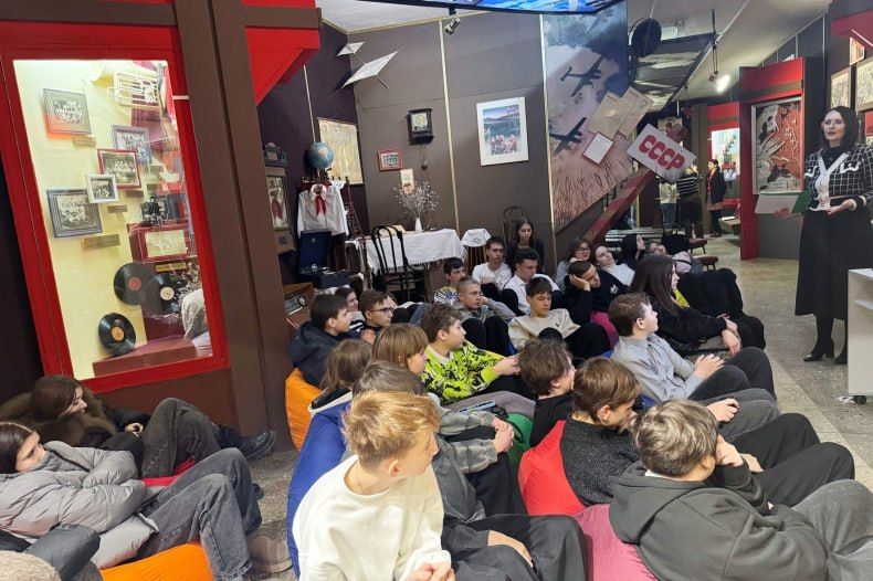 ���������� �������������� ����� ������� ����������� � 200-����� ���������-�������