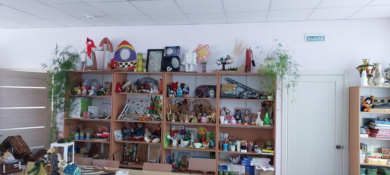 Представитель региона-шефа посетил с рабочим визитом центр детского творчества в Беловодске