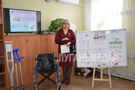 В Славяносербске реализуется проект «Система долговременного ухода» в рамках нацпроекта «Семья»