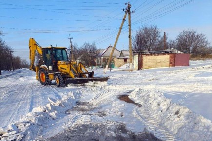 В пгт Бирюково была прочищена улица Ленина от снега