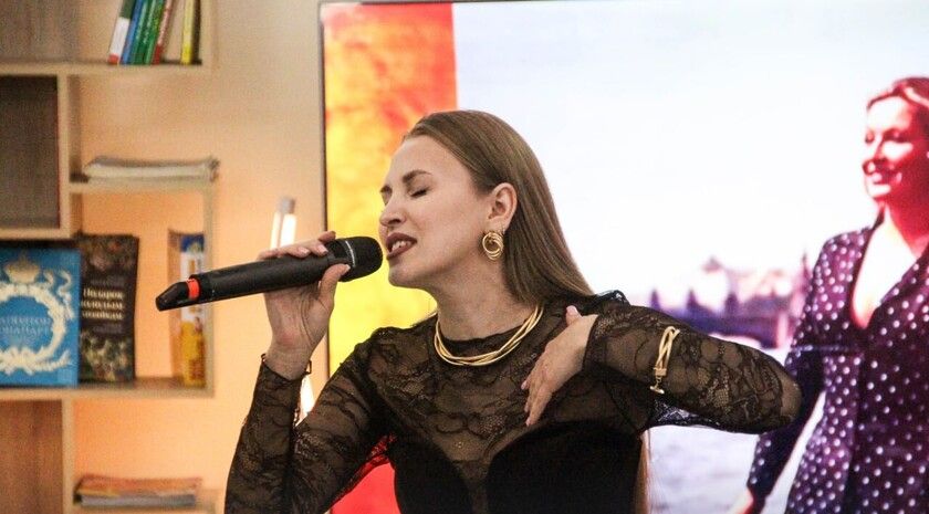 Бардовский квартирник ко дню рождения Владимира Высоцкого прошел в Мелитополе