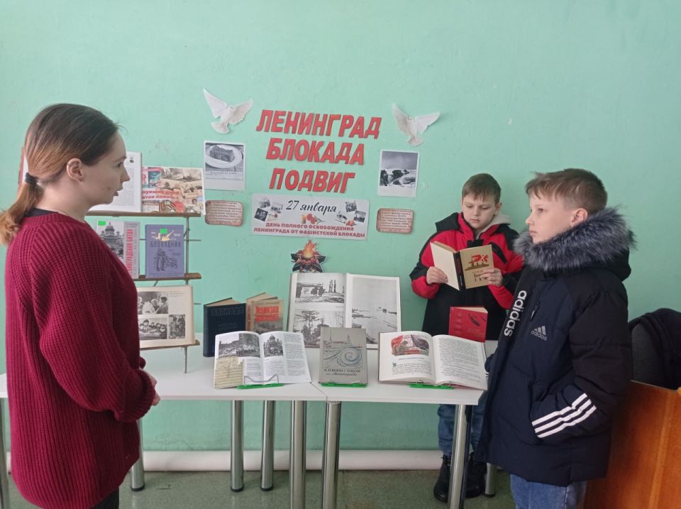 27 января 1944 года в 20 часов 24 залпа из 342 орудий возвестили человечеству о том, что Ленинград полностью освобожден от немецкой блокады, которая длилась 872 дня