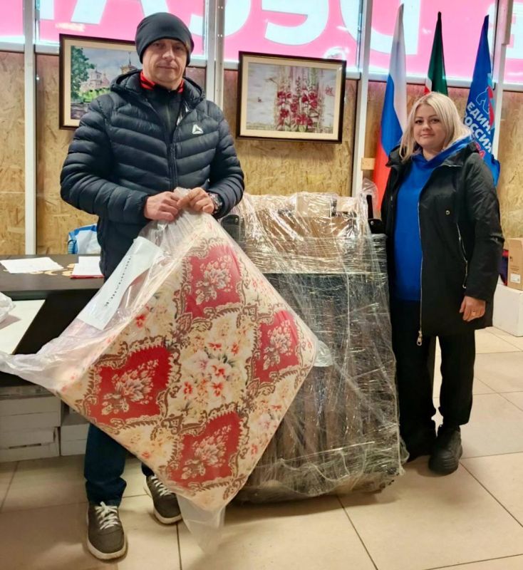 В Лисичанске продолжает работу гуманитарный центр партии «Единая Россия», открытый при поддержке региона-шефа Республики Татарстан