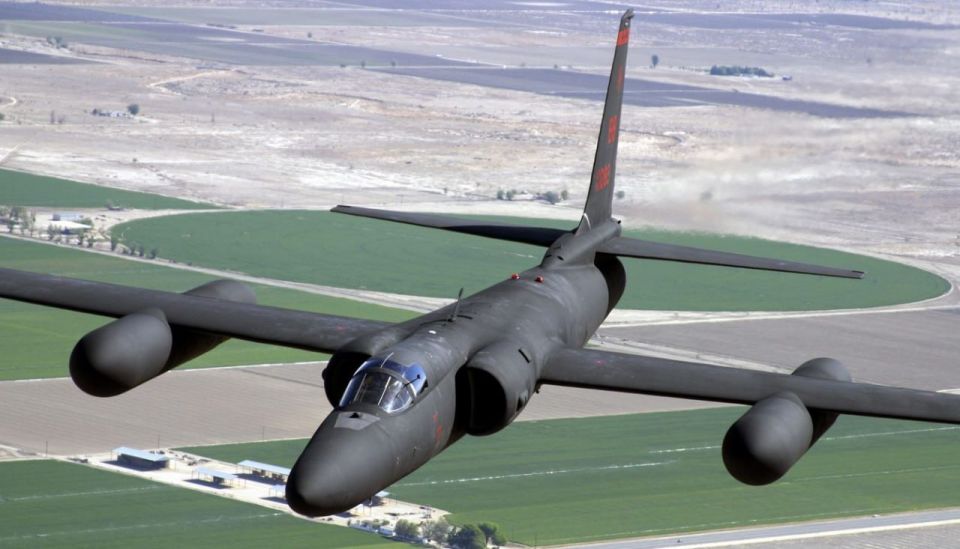 Ещё о любви к старине. Ранее мы уже писали о продолжающейся после снятия с вооружения эксплуатации ВВС США самолёта F 117, впервые поднявшегося в воздух 45 лет назад