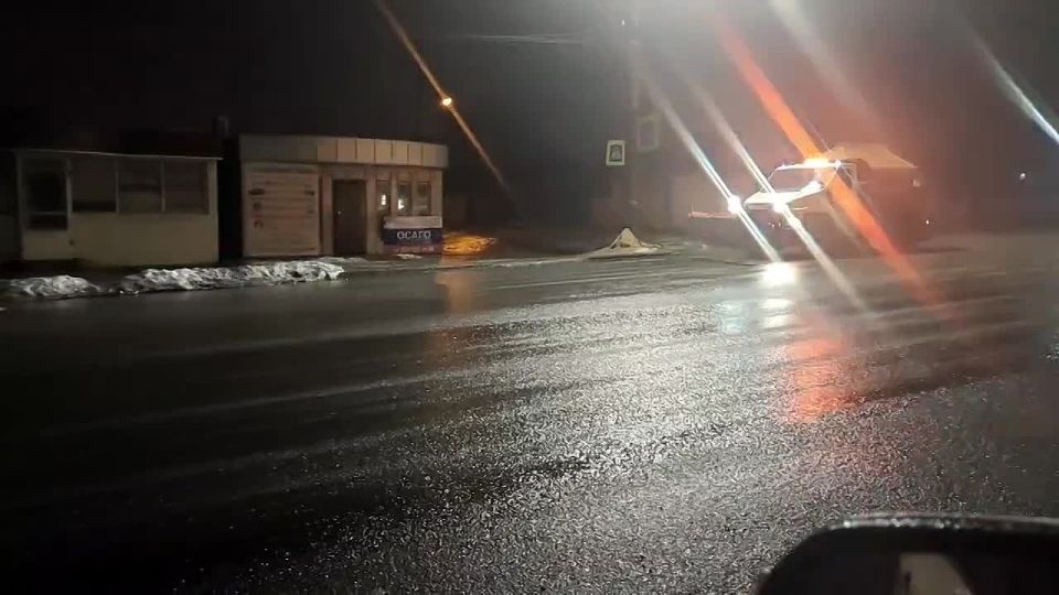 ������ �������: ��������� ��� ���ӻ � ������� ���� ����� ������ �� ������� ����� � ������������� ������