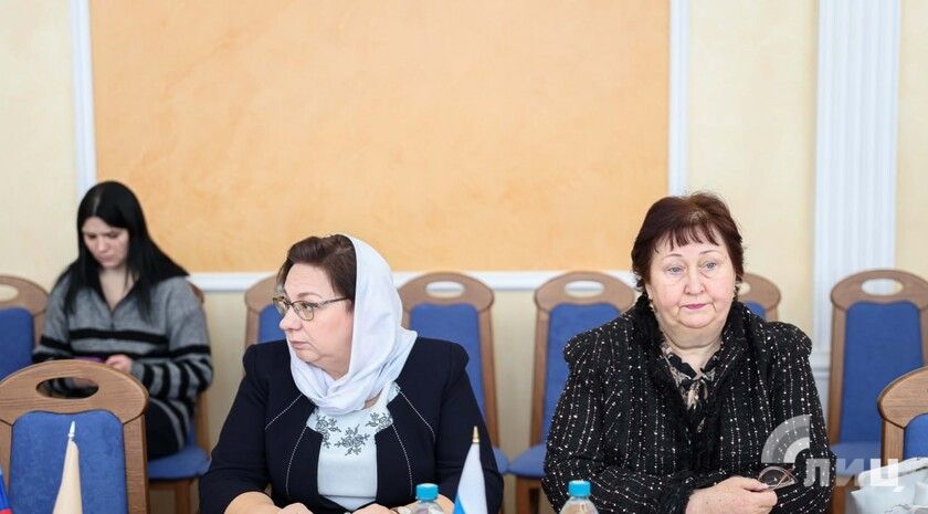 ���� ������������ ������ ��������� ������� � ��� ����� � ������ �����������