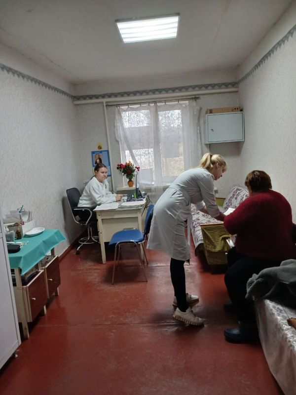 В рамках программы всеобщей диспансеризации населения 04.02.2026 г. работниками ГБУЗ «НЦРМБ» организован выезд мобильной медицинской бригады в населённый пункт — село Писаревка