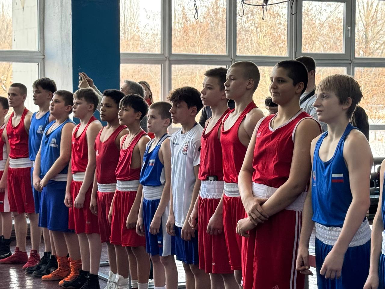 Шестого февраля в Краснолучском комплексе спортивных сооружений состоялось открытие Республиканского турнира по боксу, посвященного памяти выдающегося краснолучанина, чемпиона Европы мастера спорта международного класса...