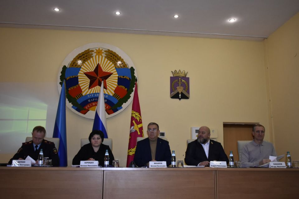 ������� ��������: ������� ������ ����������� ���������� ���������, �� ������� �������������� ������������ ������ � �������� ������������� �������������� ������, � ����� ������������ ����������� ������������� �������������...