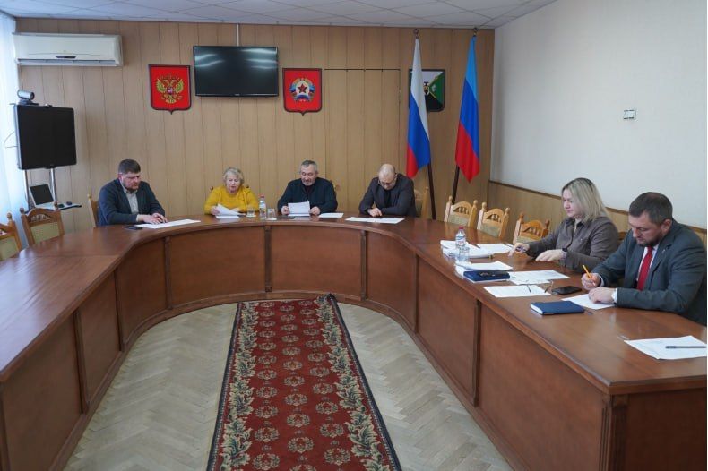 Состоялось Заседание постоянной комиссии Совета депутатов по правовой политике и связям с общественностью