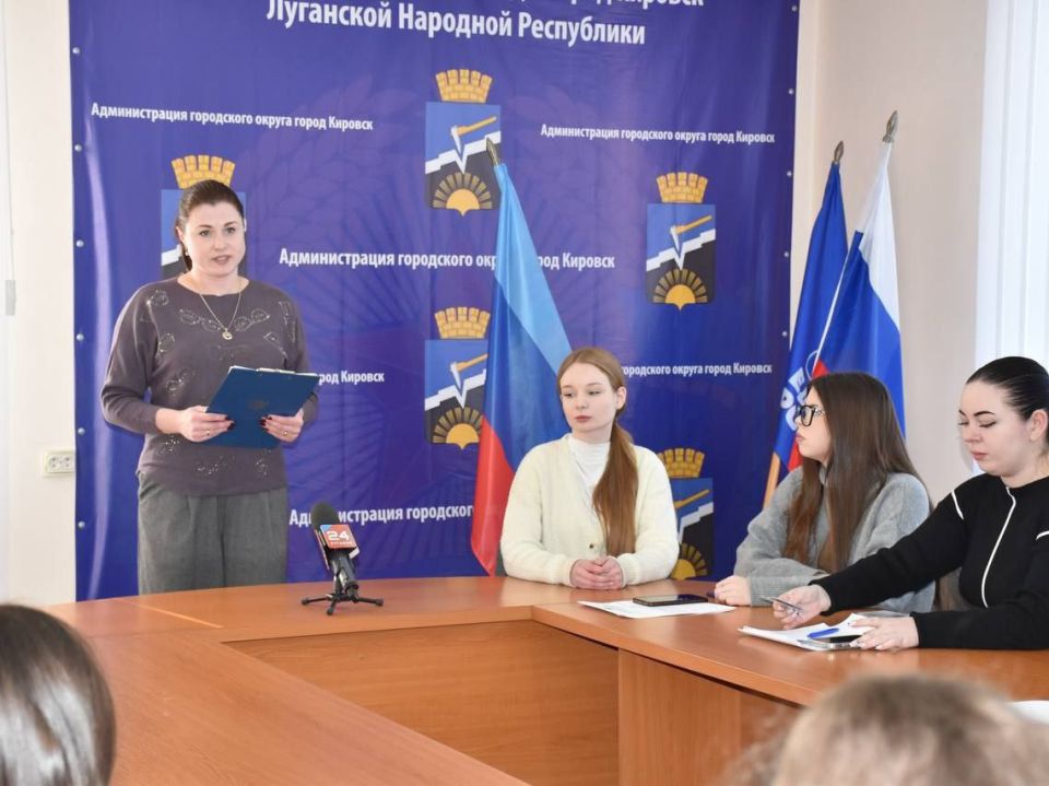 Члены УИК и МИК Кировска приняли участие в заседании молодёжного совета