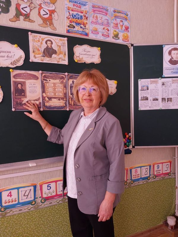 �������� ���������: 10 ������� - ���� ������ �������� ����� �. �. �������