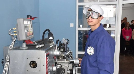 ������ � ��� ���������������� ������� � ������ ���������� �������� � ���������