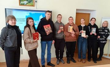 Ко Дню освобождения Луганска состоялось историко-патриотическое мероприятие для студентов