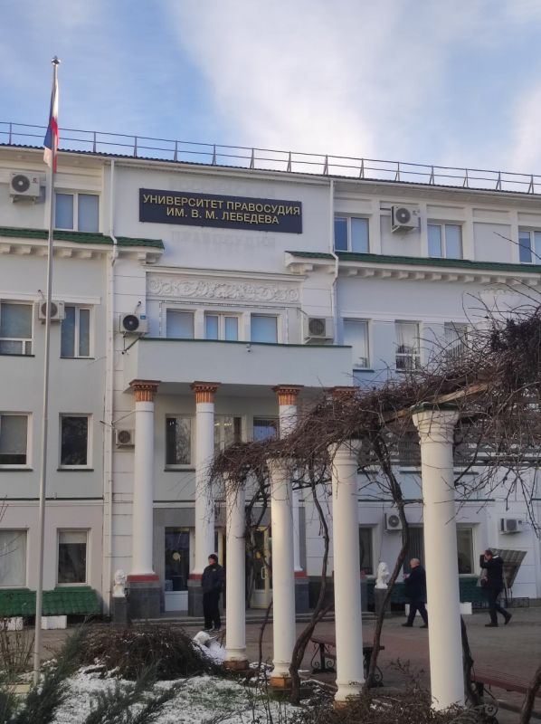 Егор Бабкин: На этой неделе работал в Симферополе в составе делегации Луганской Народной Республики