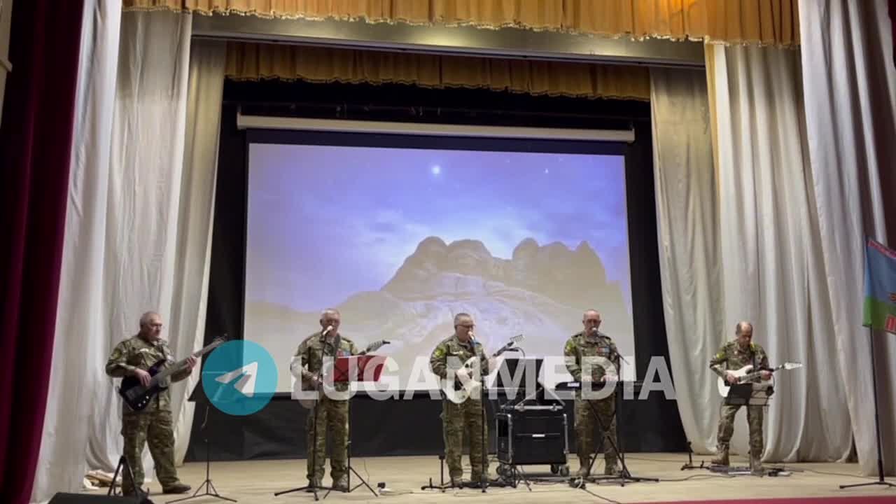 В Перевальске прошел концерт, посвященный Дню памяти воинов-интернационалистов