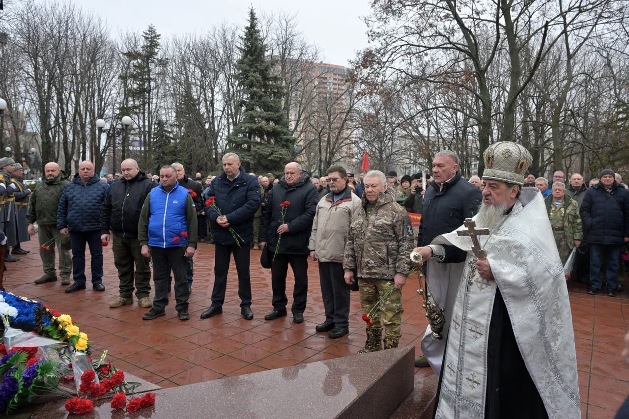Владимир Воронин принял участие в митинге ко Дню вывода войск из Афганистана