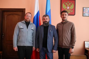 С рабочим визитом посетил Меловской муниципальный округ